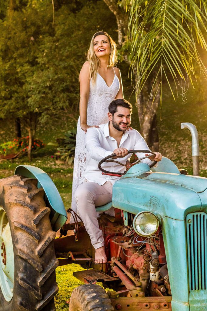 pre wedding campo trator Fazenda Arraial Velho Sabará