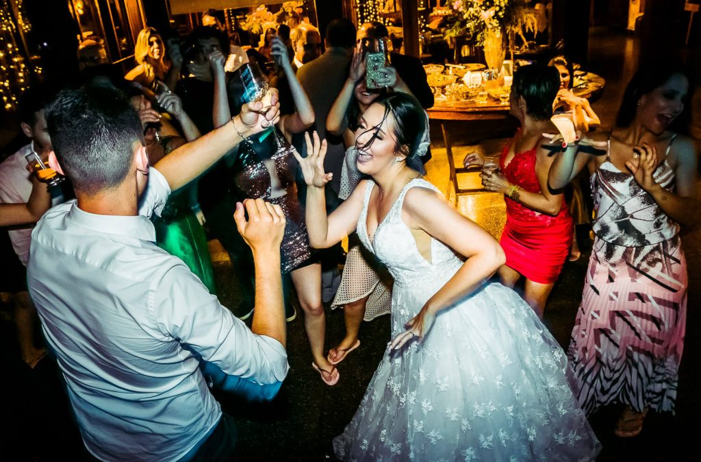 noiva na festa casamento Utopica Eventos