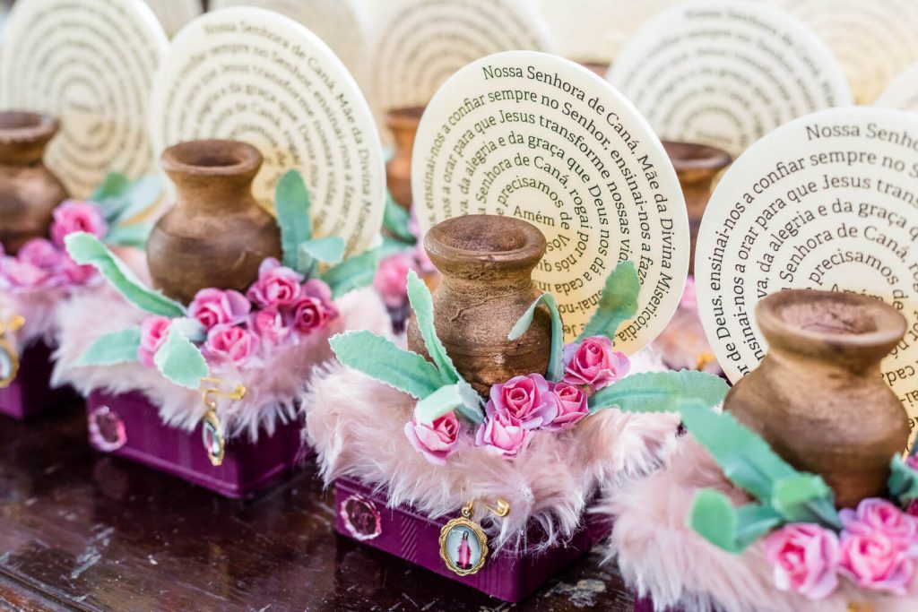 decoração de mini wedding em casa na Pampulha