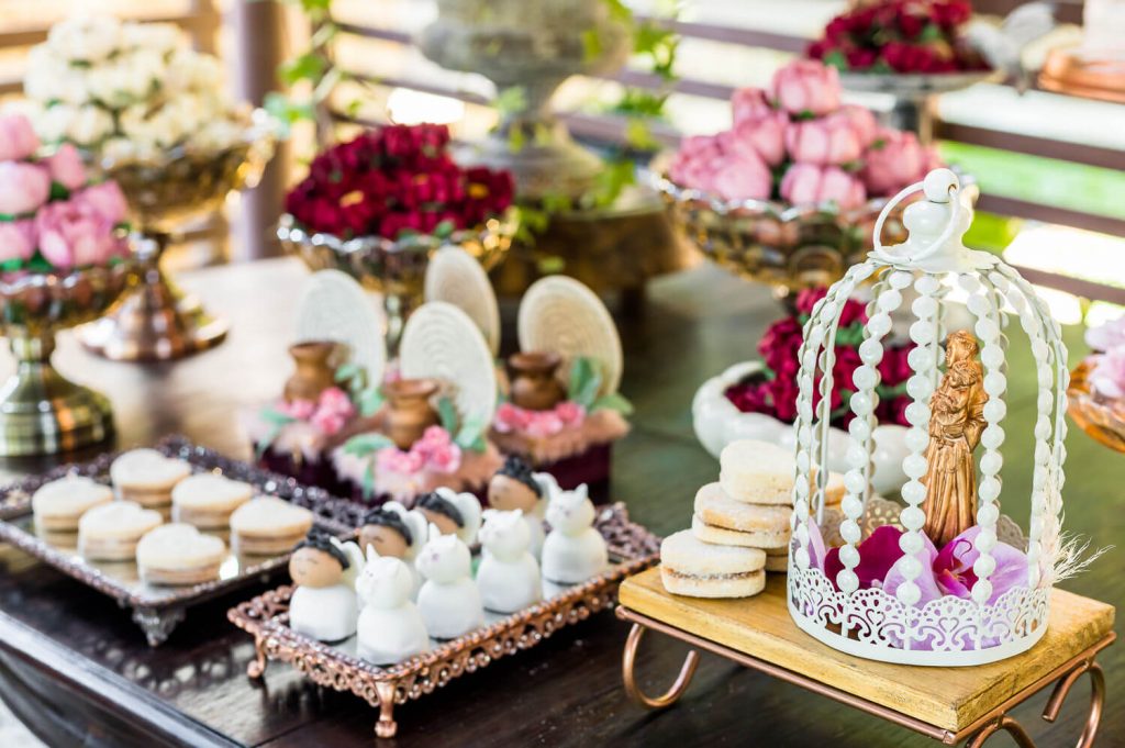decoração de mini wedding em casa na Pampulha