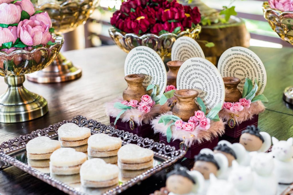 decoração de mini wedding em casa na Pampulha