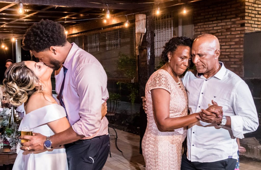 festa de mini wedding em casa na Pampulha