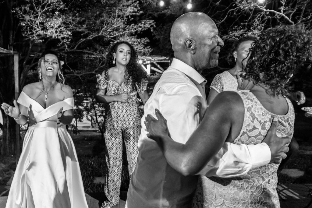 festa de mini wedding em casa na Pampulha