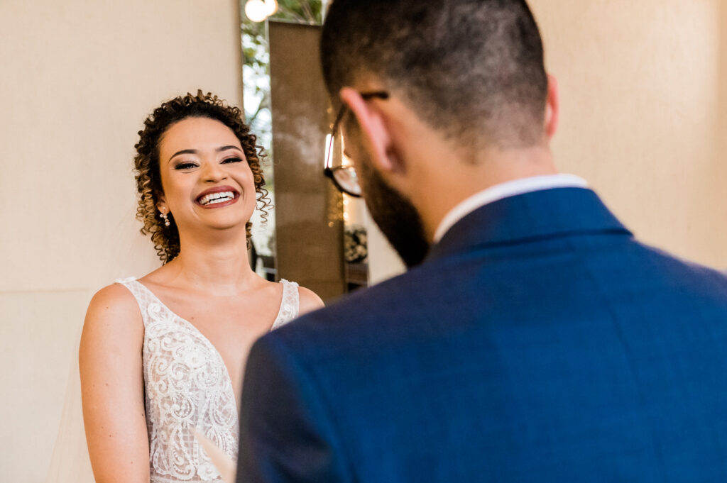 Troca de votos em um Casamento no Salaberry Recepções, Pampulha, BH