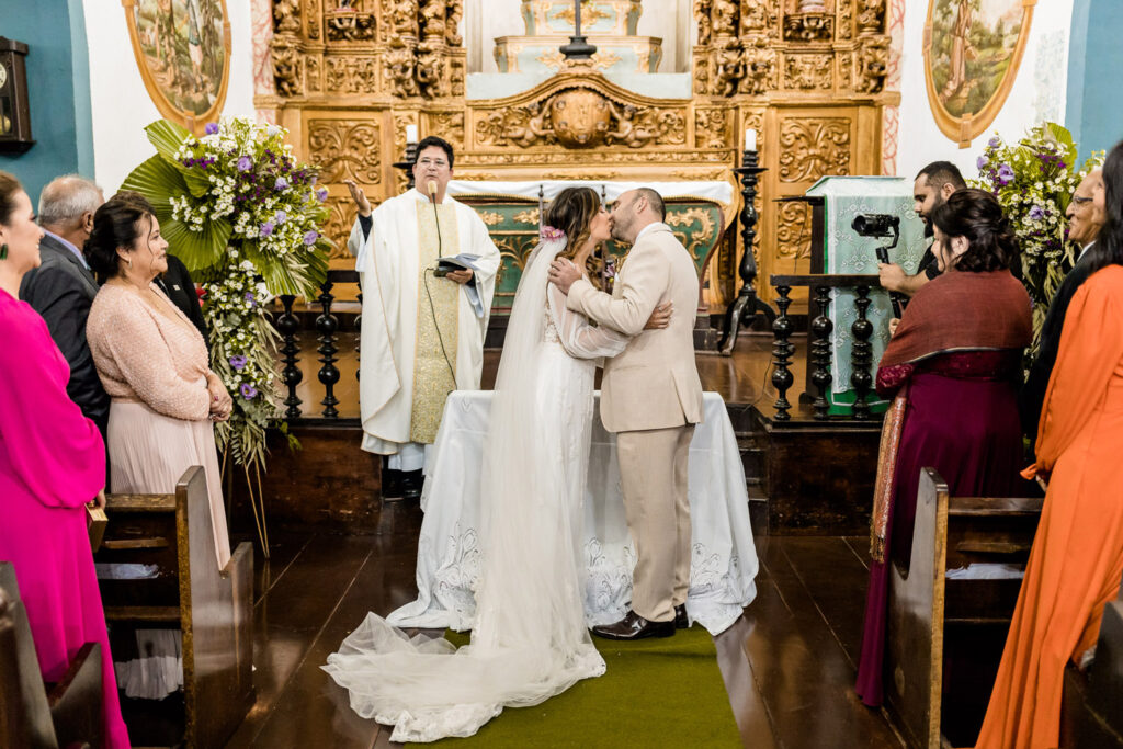 Casamento na Matriz de Boa Viagem, em Itabirito MG