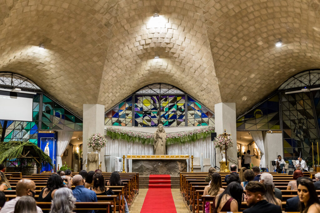 Casamento na Paróquia Nossa Senhora de Fátima, na Praça da Assembléia, em BH