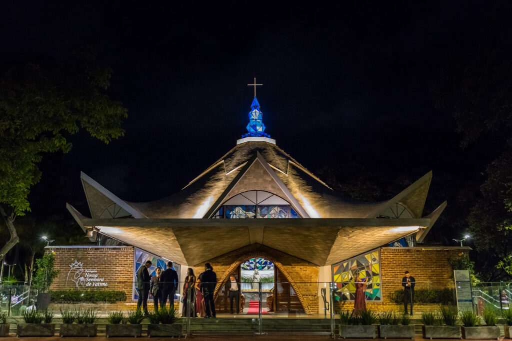 Casamento na Paróquia Nossa Senhora de Fátima, na Praça da Assembléia, em BH
