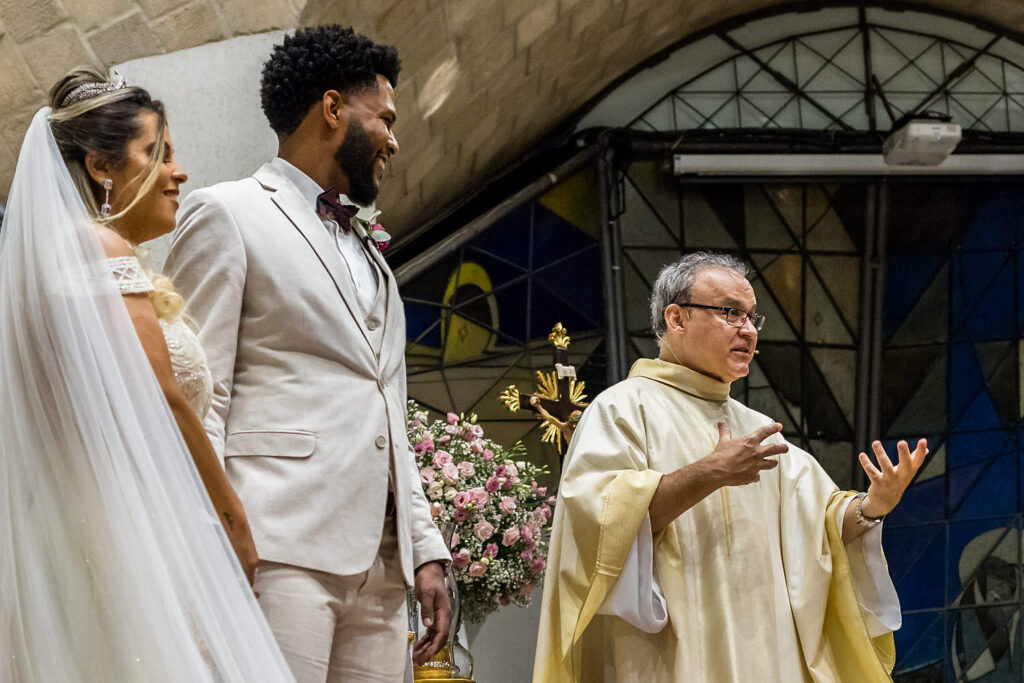 Casamento na Paróquia Nossa Senhora de Fátima, na Praça da Assembléia, em BH
