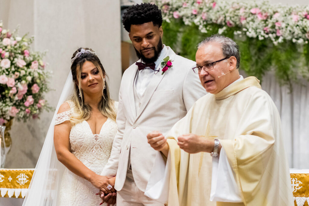Casamento na Paróquia Nossa Senhora de Fátima, na Praça da Assembléia, em BH