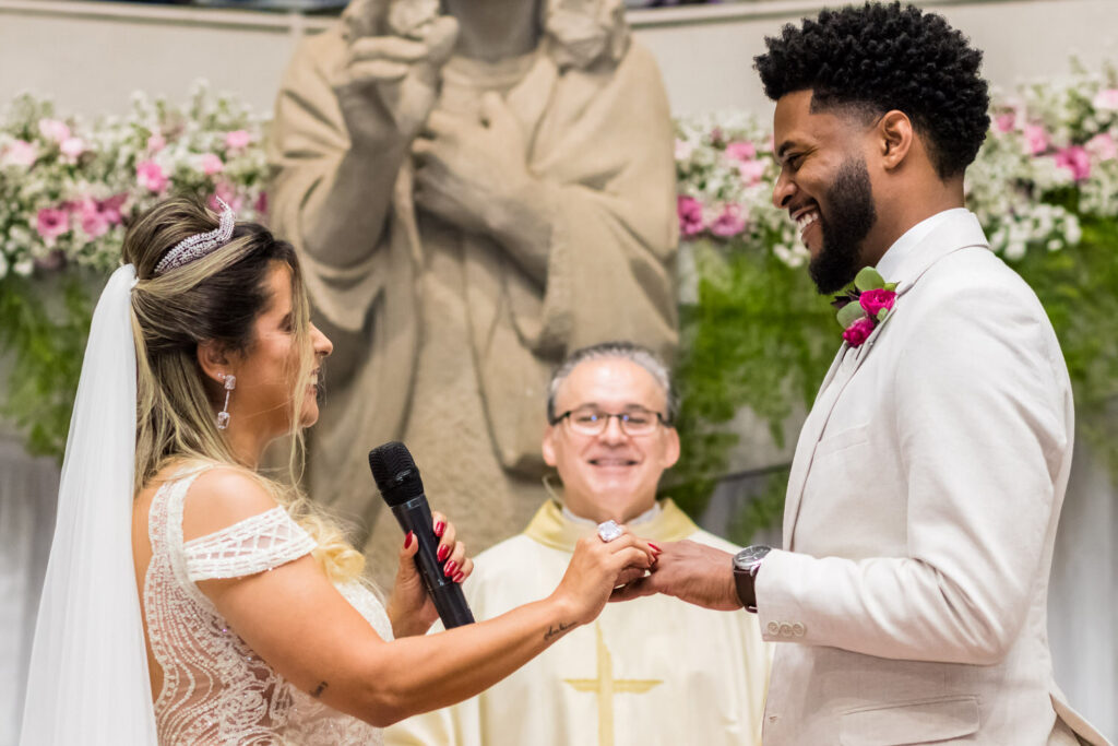 Casamento na Paróquia Nossa Senhora de Fátima, na Praça da Assembléia, em BH