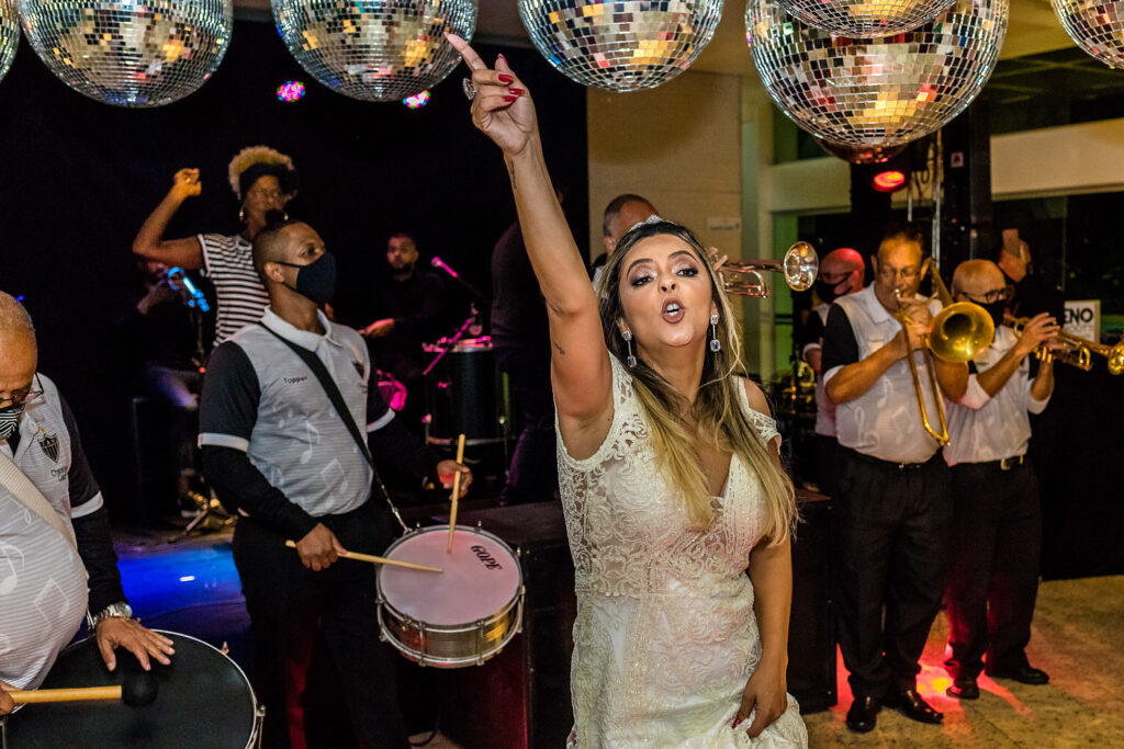 Festa da casamento na Casa Lagoa Eventos, Pampulha, em BH