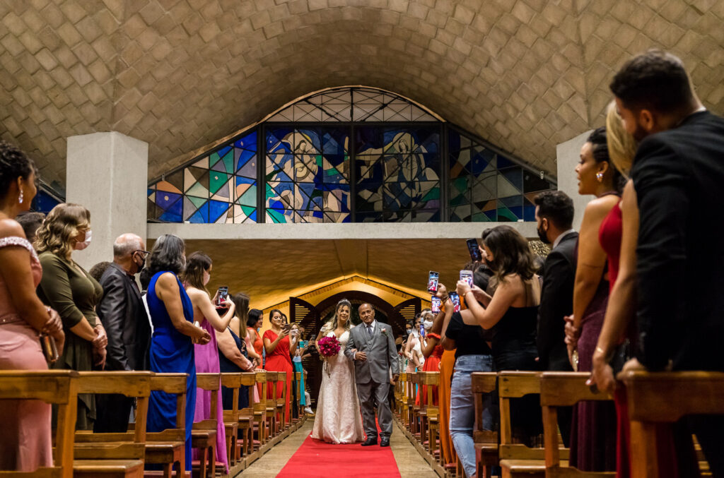 Casamento na Paróquia Nossa Senhora de Fátima, na Praça da Assembléia, em BH