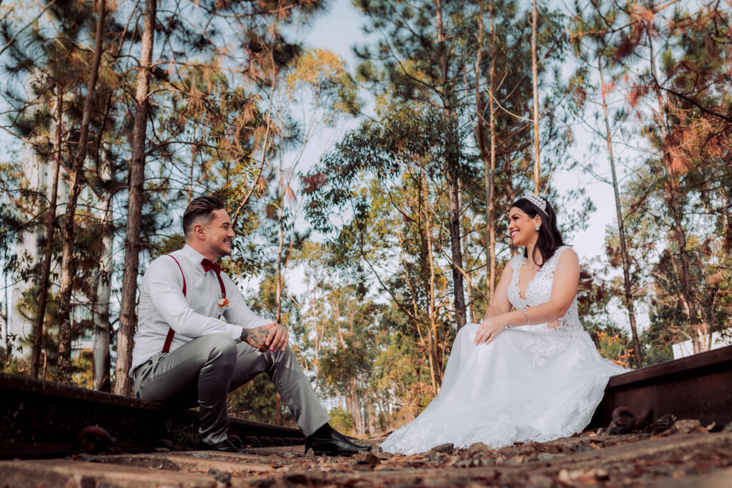 Ensaio pos wedding na Linha de Trem - Parque Linear - Belvedere, em BH