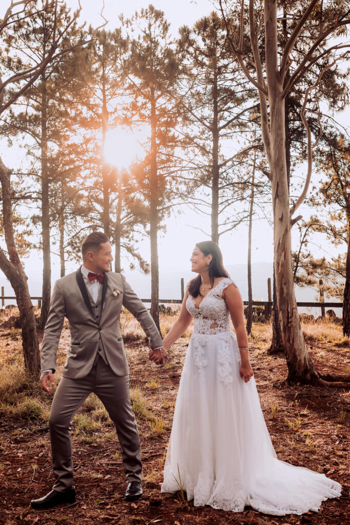 Ensaio pos wedding na Linha de Trem - Parque Linear - Belvedere, em BH