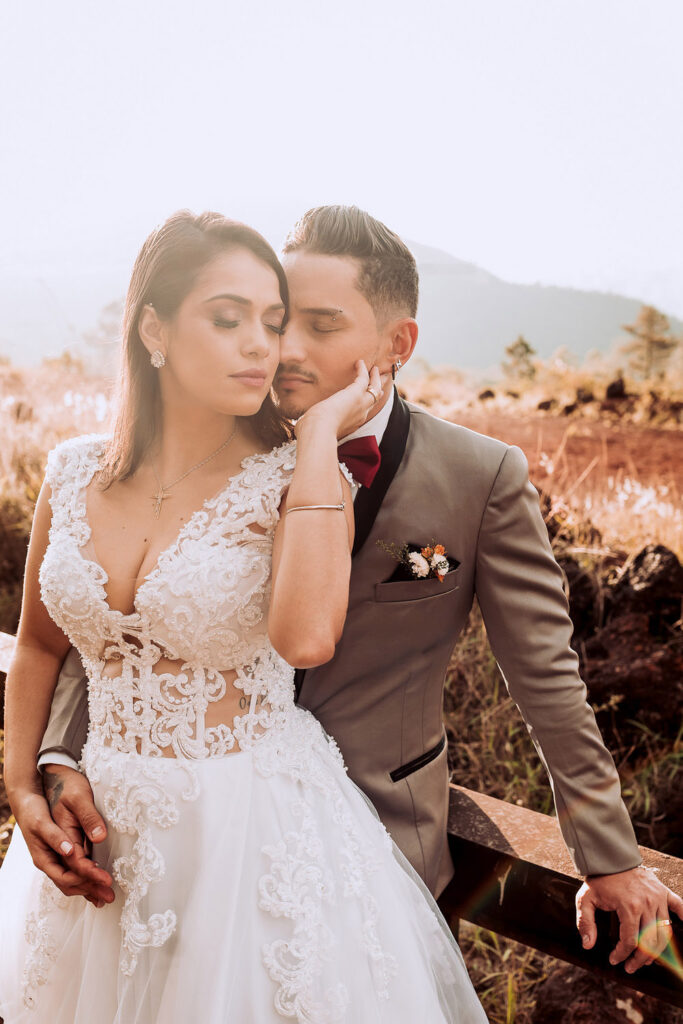 Ensaio pos wedding na Linha de Trem - Parque Linear - Belvedere, em BH