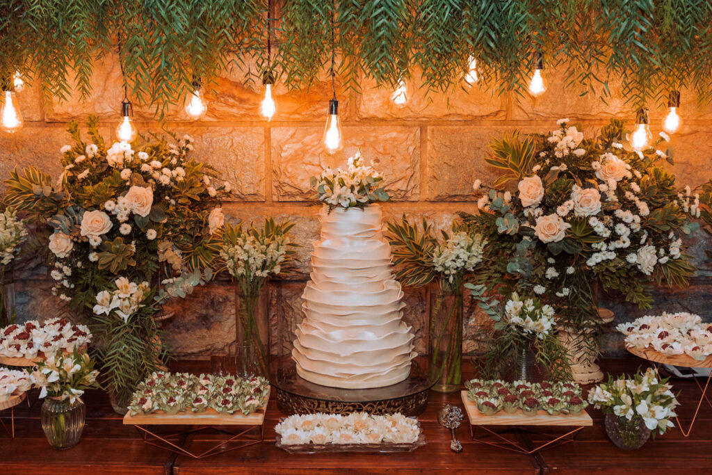 Decoração de casamento no Espaço 158, em BH