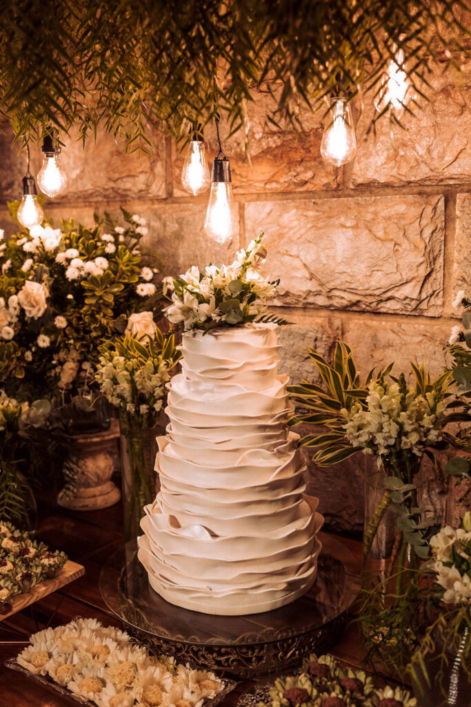 Decoração de casamento no Espaço 158, em BH
