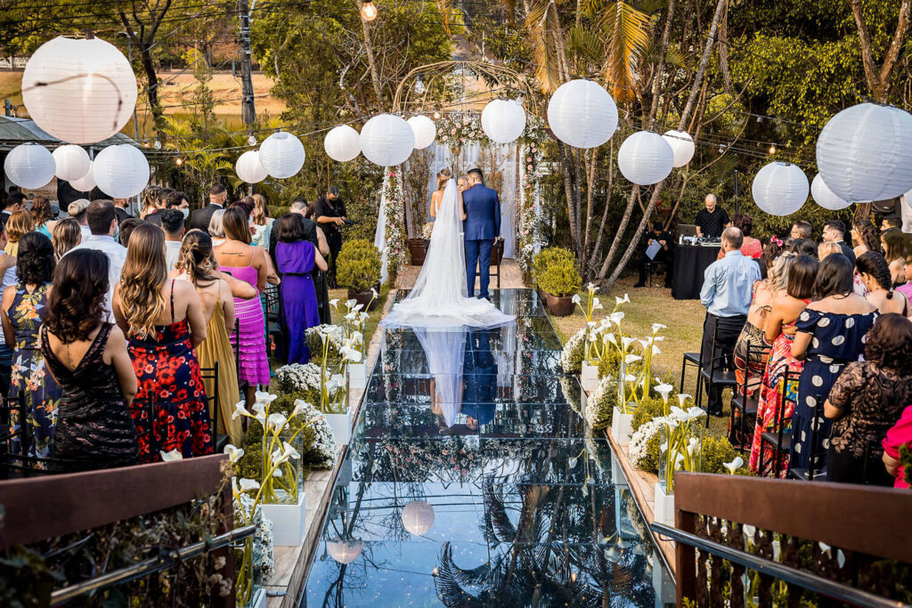 Casamento ao ar livre no Lake House Pampulha