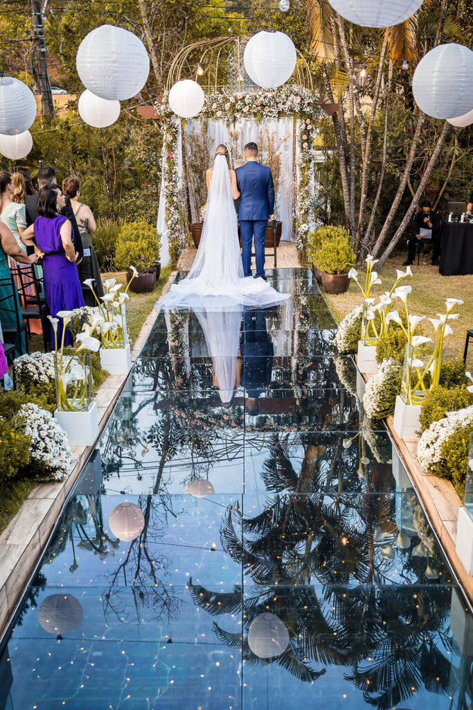 Casamento ao ar livre no Lake House Pampulha