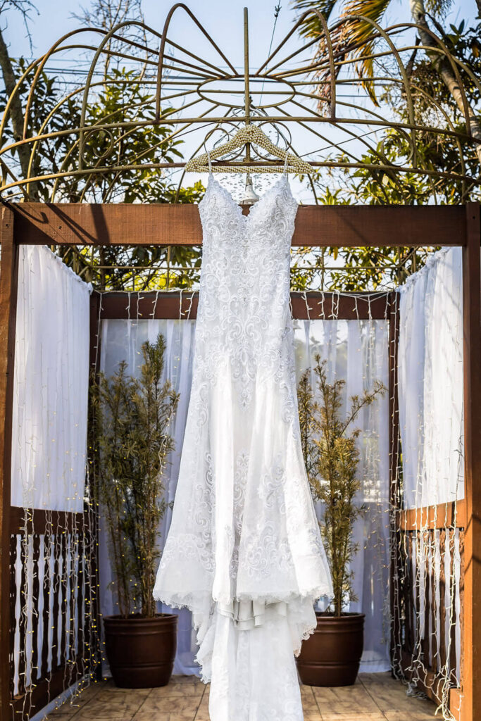 Casamento ao ar livre no Lake House Pampulha