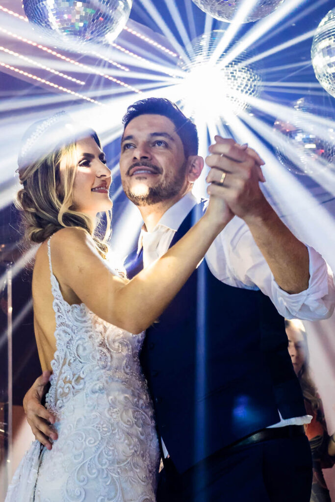 Casamento ao ar livre no Lake House Pampulha