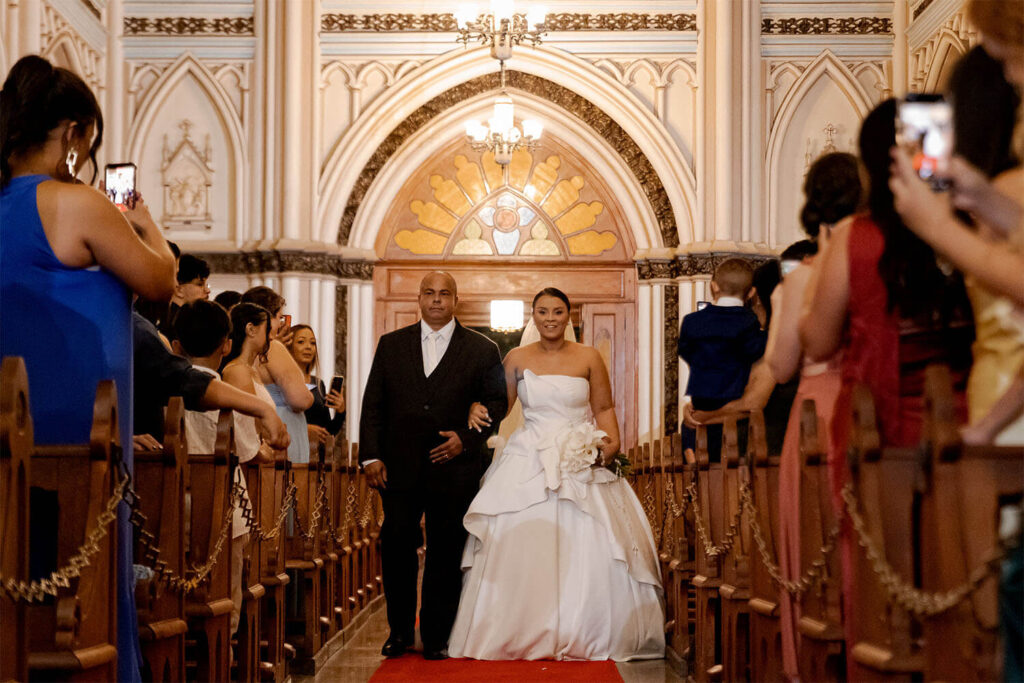 Casamento na Basílica Nossa Senhora de Lourde, em Belo Horizonte/MG