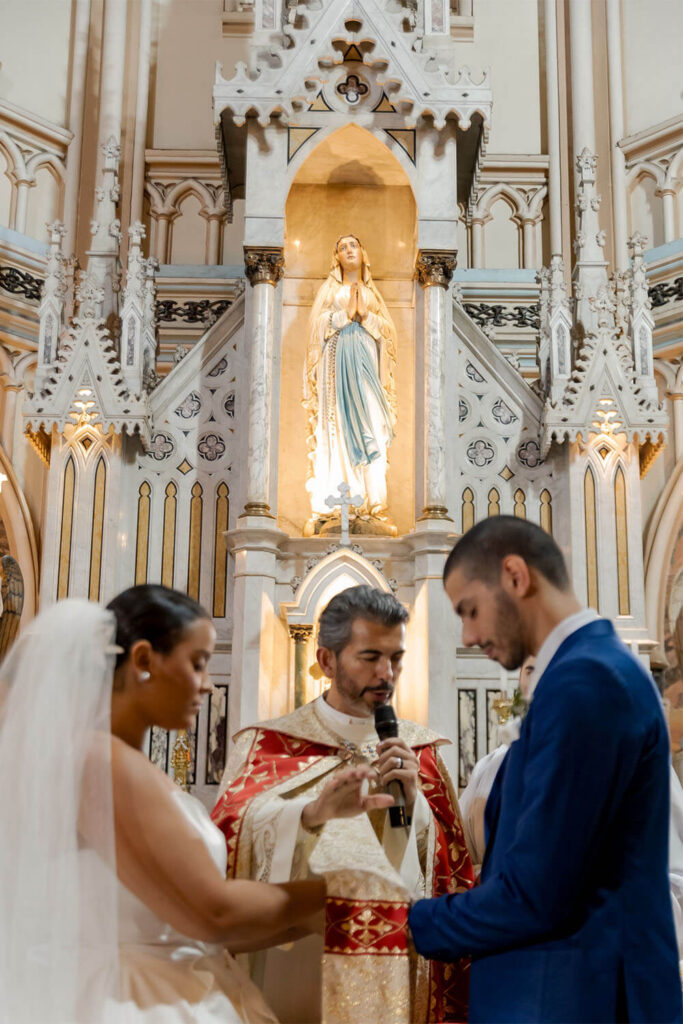 Casamento na Basílica Nossa Senhora de Lourde, em Belo Horizonte/MG